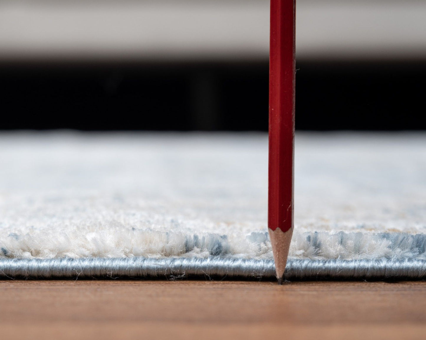 Noble - 5'3" X 7'3" Area Rug - Blue, Polyester