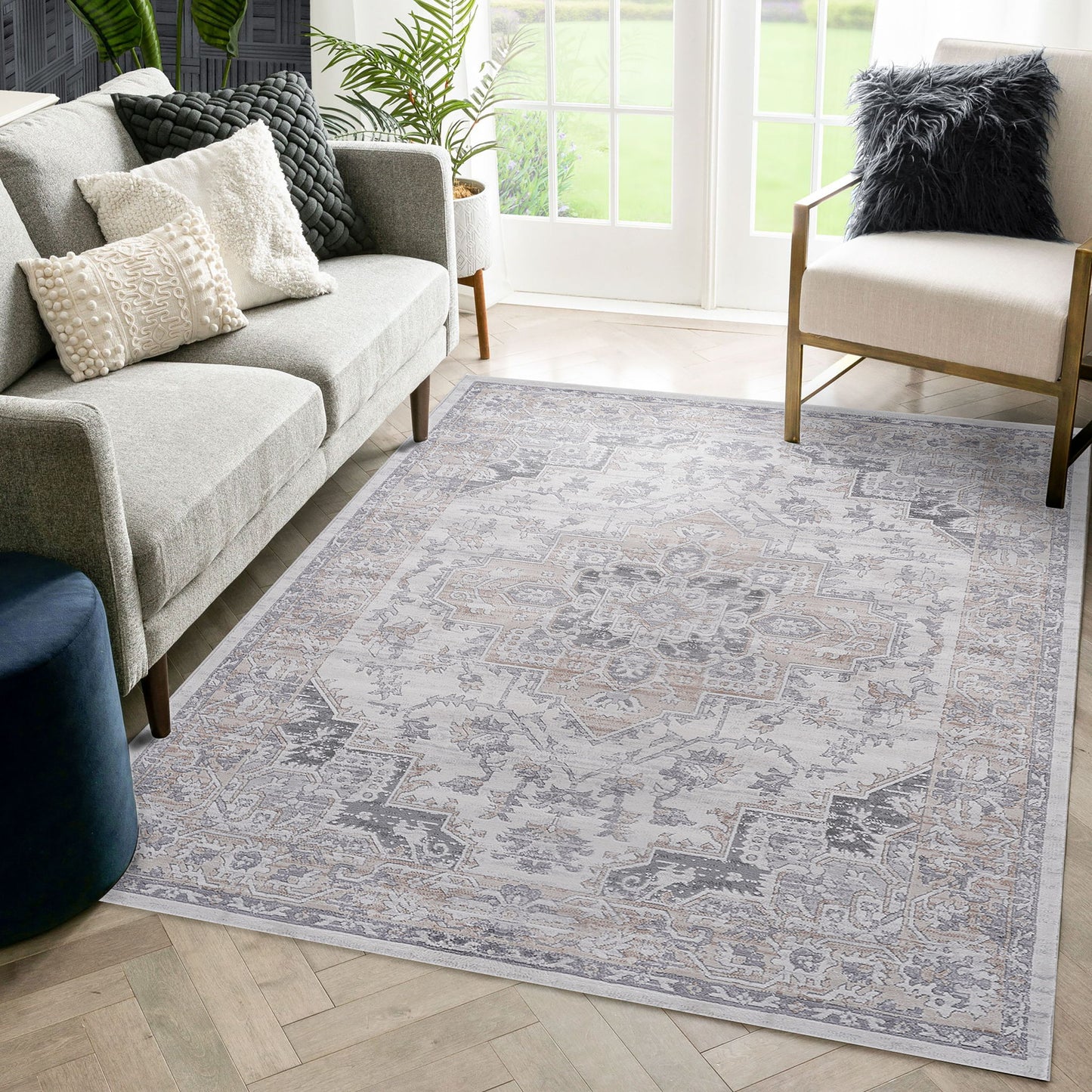 Marfi - 8' X 10' Oriental Area Rug - Ivory / Beige
