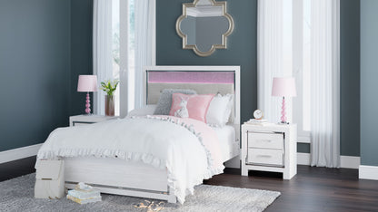 Altyra - Panel Bed